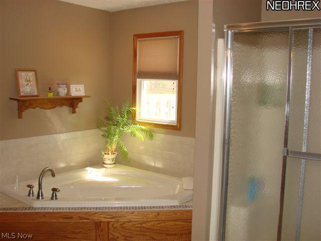 6580 Middle Ridge Road Madison, OH 44057 - Photo 15 of 18 Gallery Image 15