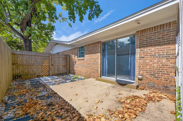 $430,000 | 614 Merioneth Drive Northeast, Fort Walton Beach, FL 32547