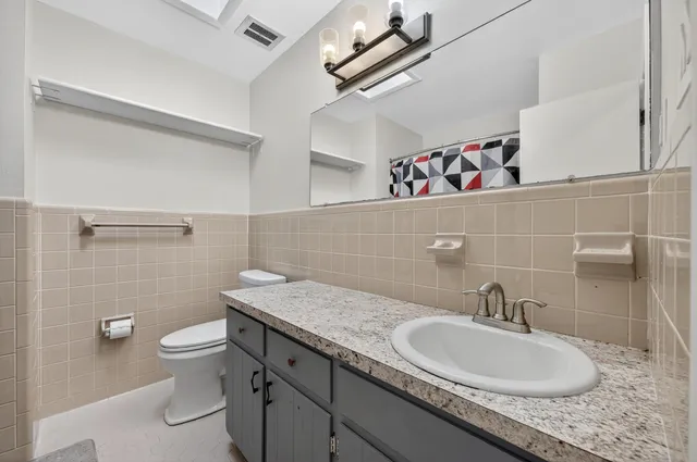 $430,000 | 614 Merioneth Drive Northeast, Fort Walton Beach, FL 32547