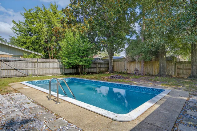 $430,000 | 614 Merioneth Drive Northeast, Fort Walton Beach, FL 32547