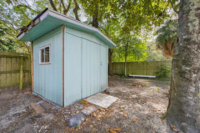 $430,000 | 614 Merioneth Drive Northeast, Fort Walton Beach, FL 32547