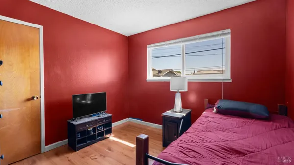 $450,000 | 535 Amesbury Drive, Dixon, CA 95620