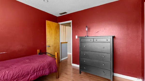 $450,000 | 535 Amesbury Drive, Dixon, CA 95620