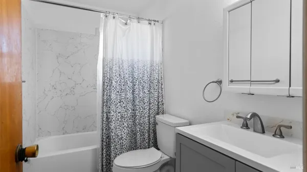 $450,000 | 535 Amesbury Drive, Dixon, CA 95620