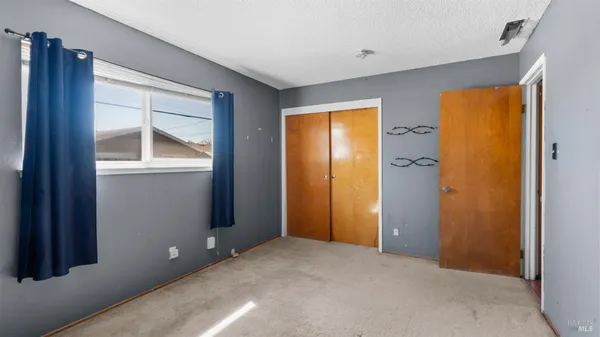 $450,000 | 535 Amesbury Drive, Dixon, CA 95620