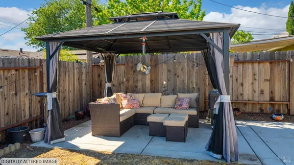 $450,000 | 535 Amesbury Drive, Dixon, CA 95620