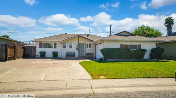 $450,000 | 535 Amesbury Drive, Dixon, CA 95620