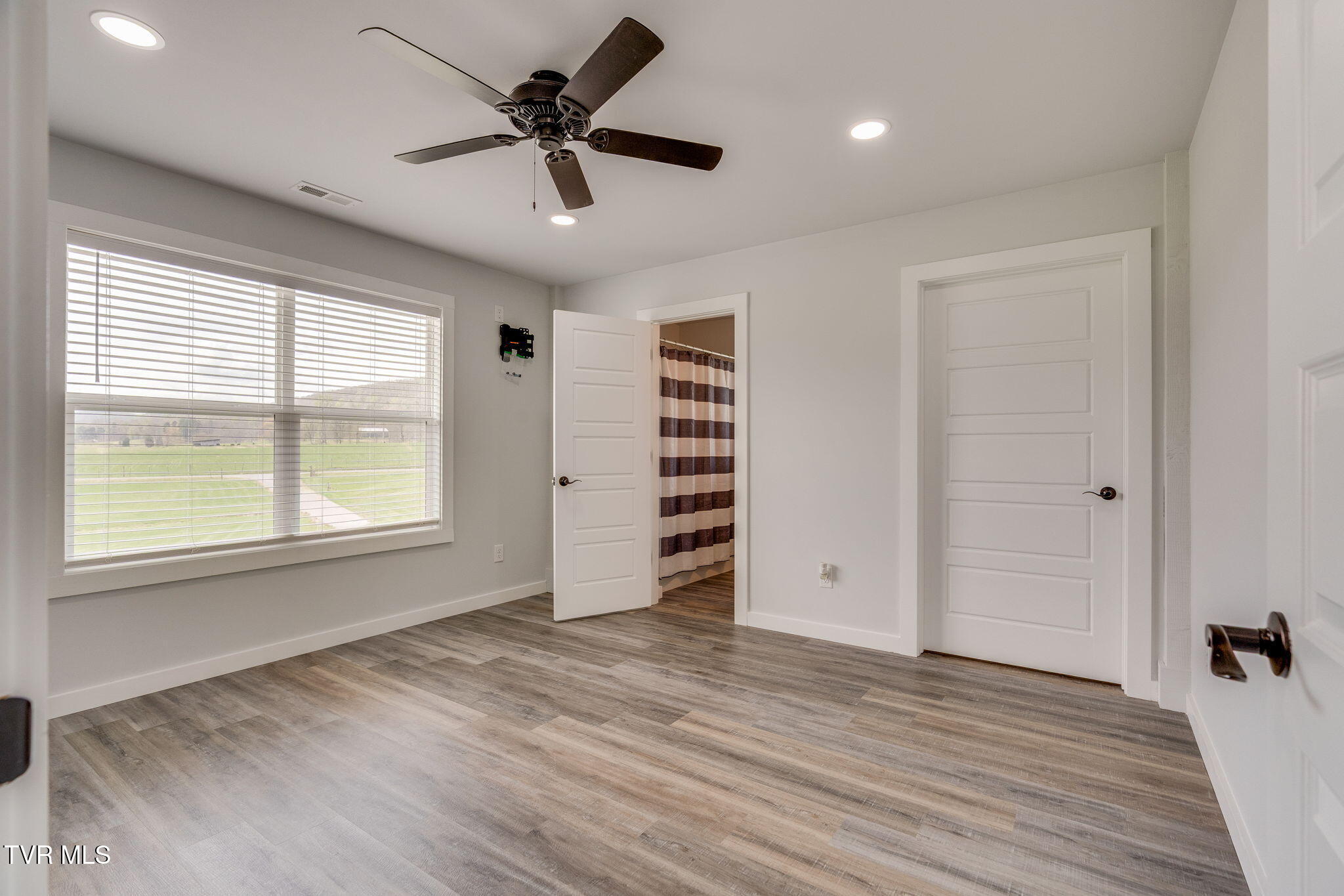 150 Smith Chapel Road Church Hill, TN 37642 - Photo 15 of 38 013