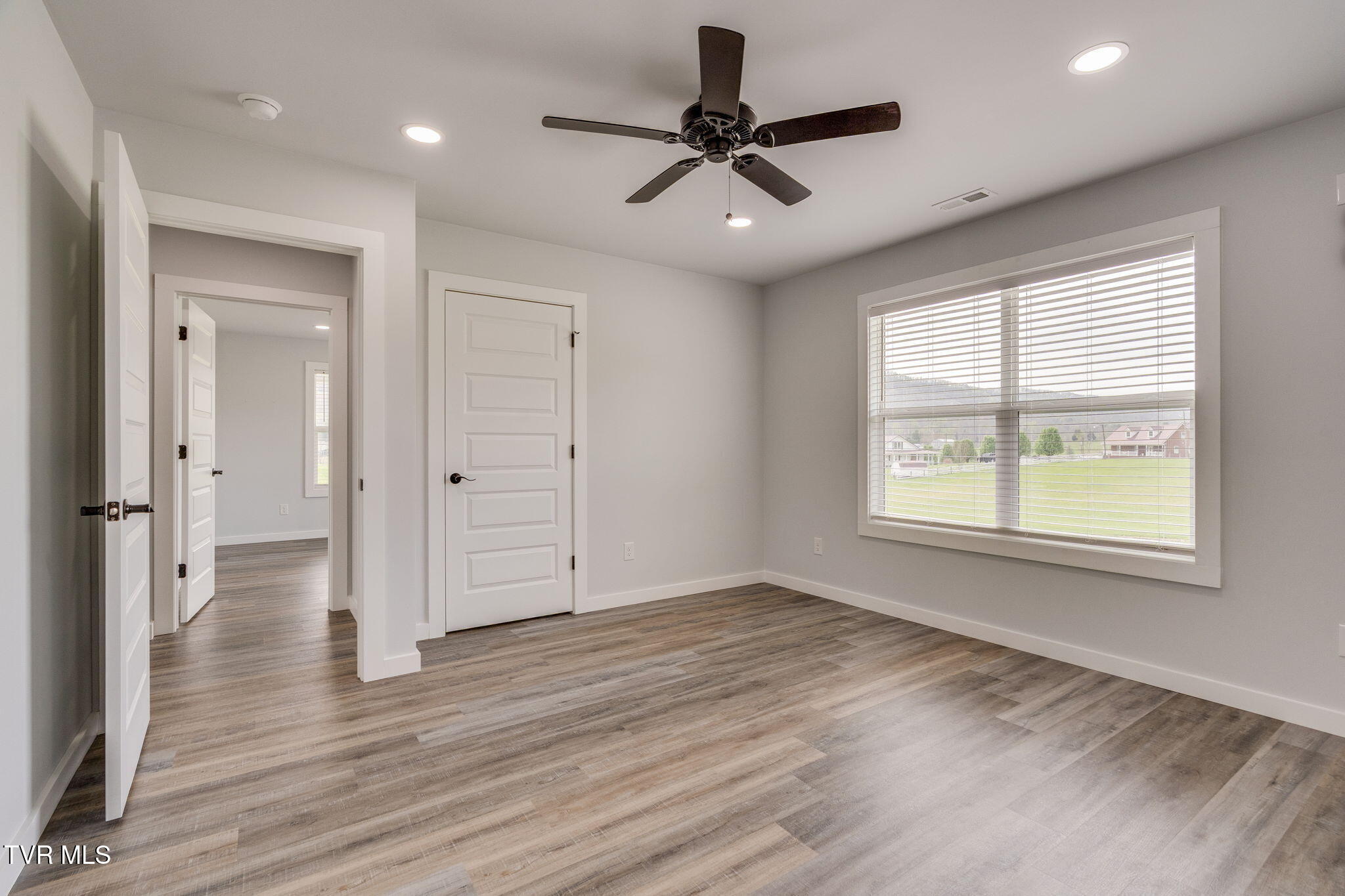 150 Smith Chapel Road Church Hill, TN 37642 - Photo 16 of 38 014