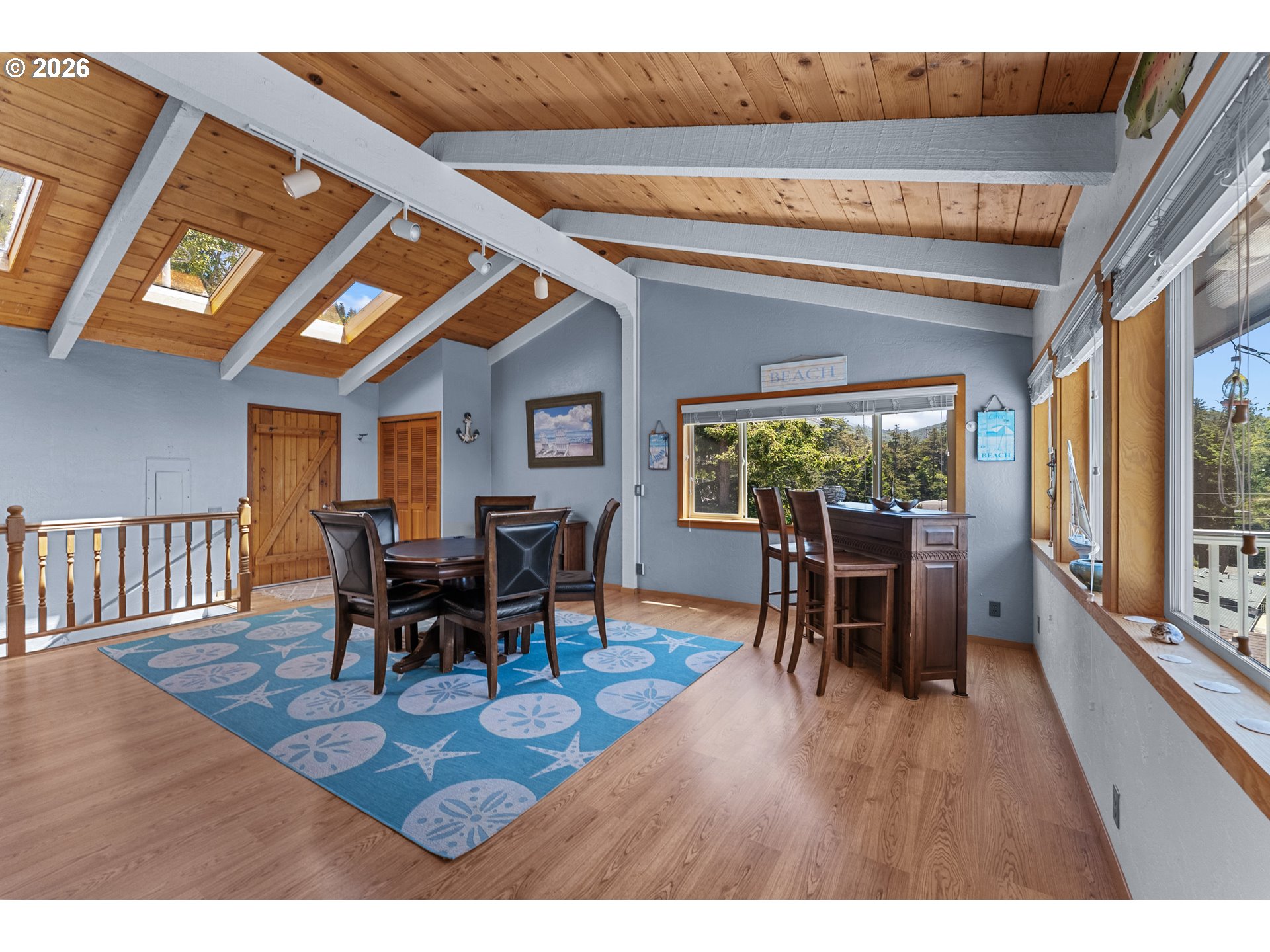 29790 Hound Dog Road Gold Beach, OR 97444 - Photo 3 of 37 Living Room/Dining Room