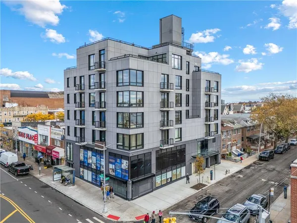 $625,000 | 1807 66th Street, Unit 4B | Bensonhurst