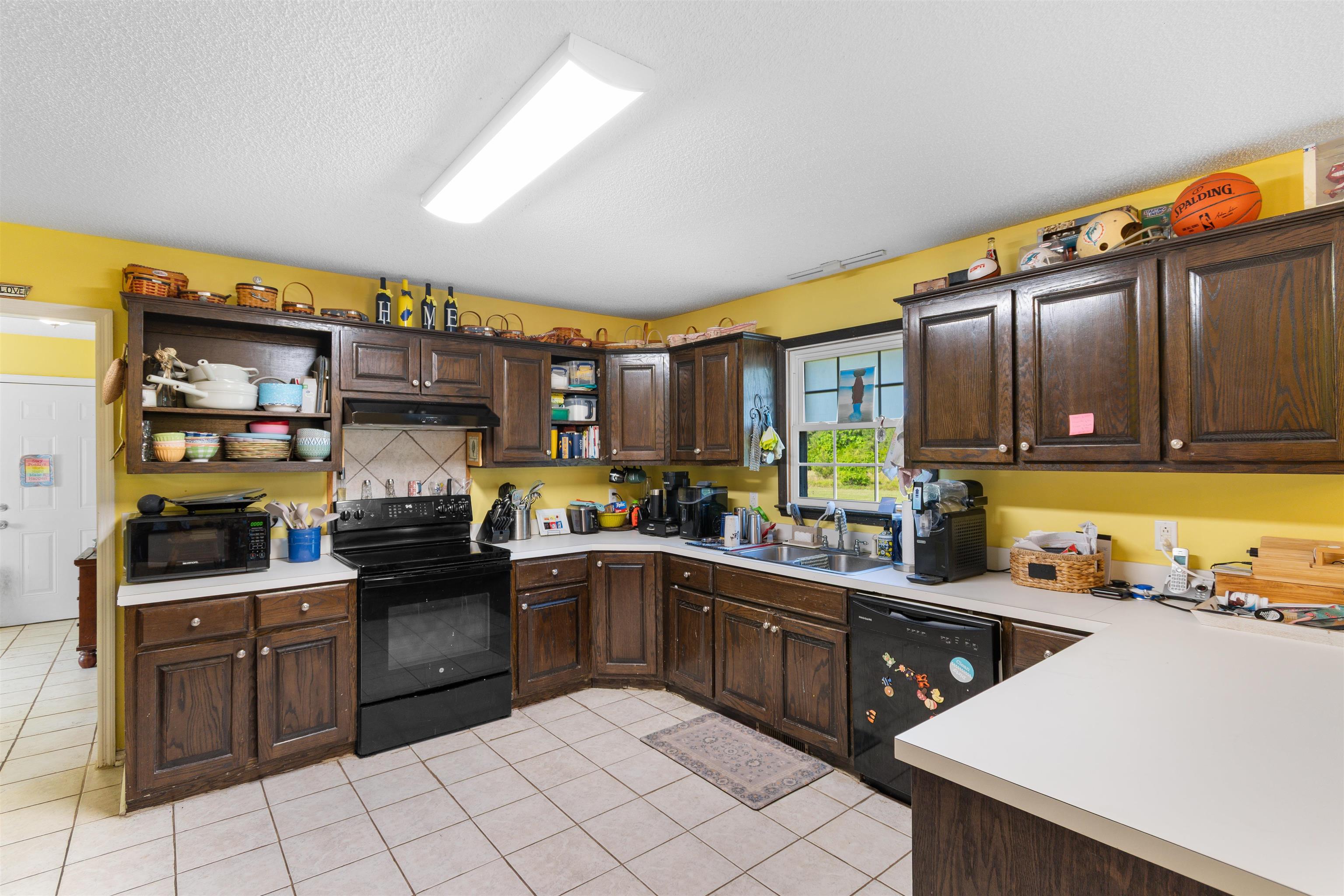 12708 Choppee Road Hemingway, SC 29554 - Photo 5 of 40