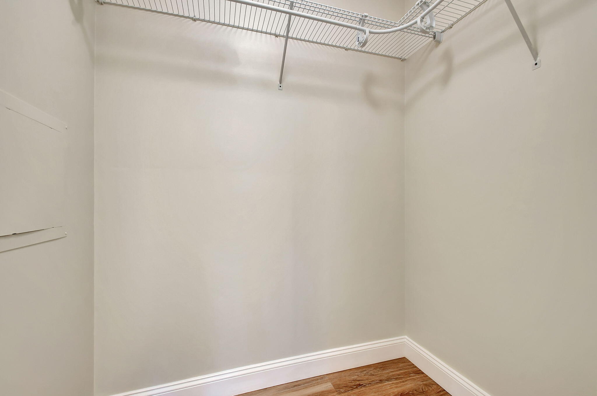 538 Forestview Drive Atlantis, FL 33462 - Photo 29 of 60 Walk in closet