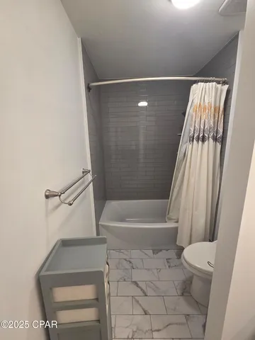 $2,600 | 1303 Sutherland Court, Lynn Haven, FL 32444