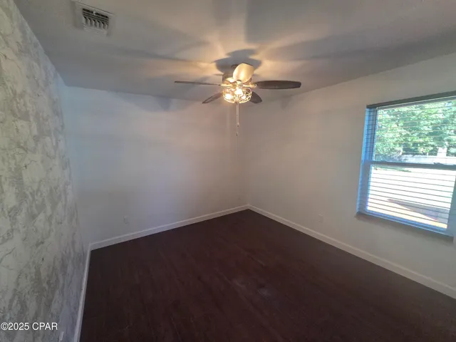 $2,600 | 1303 Sutherland Court, Lynn Haven, FL 32444