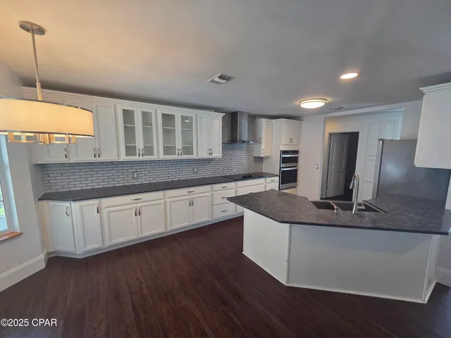 $2,600 | 1303 Sutherland Court, Lynn Haven, FL 32444