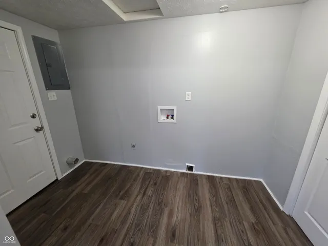 $950 | 2212 Norden Court, Indianapolis, IN 46219