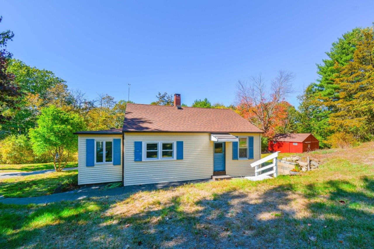 34 Adams Road Kittery, ME 03904 - Photo 1 of 23