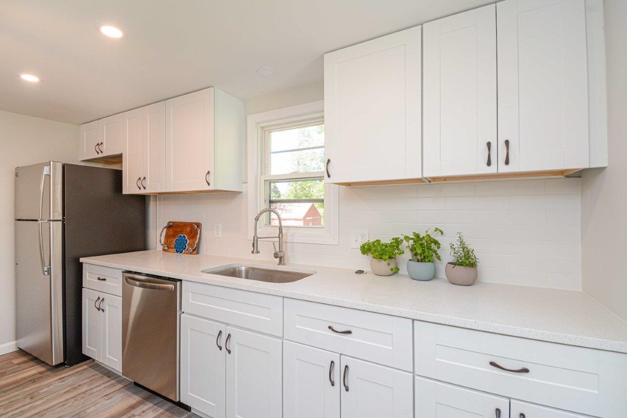 34 Adams Road Kittery, ME 03904 - Photo 4 of 23