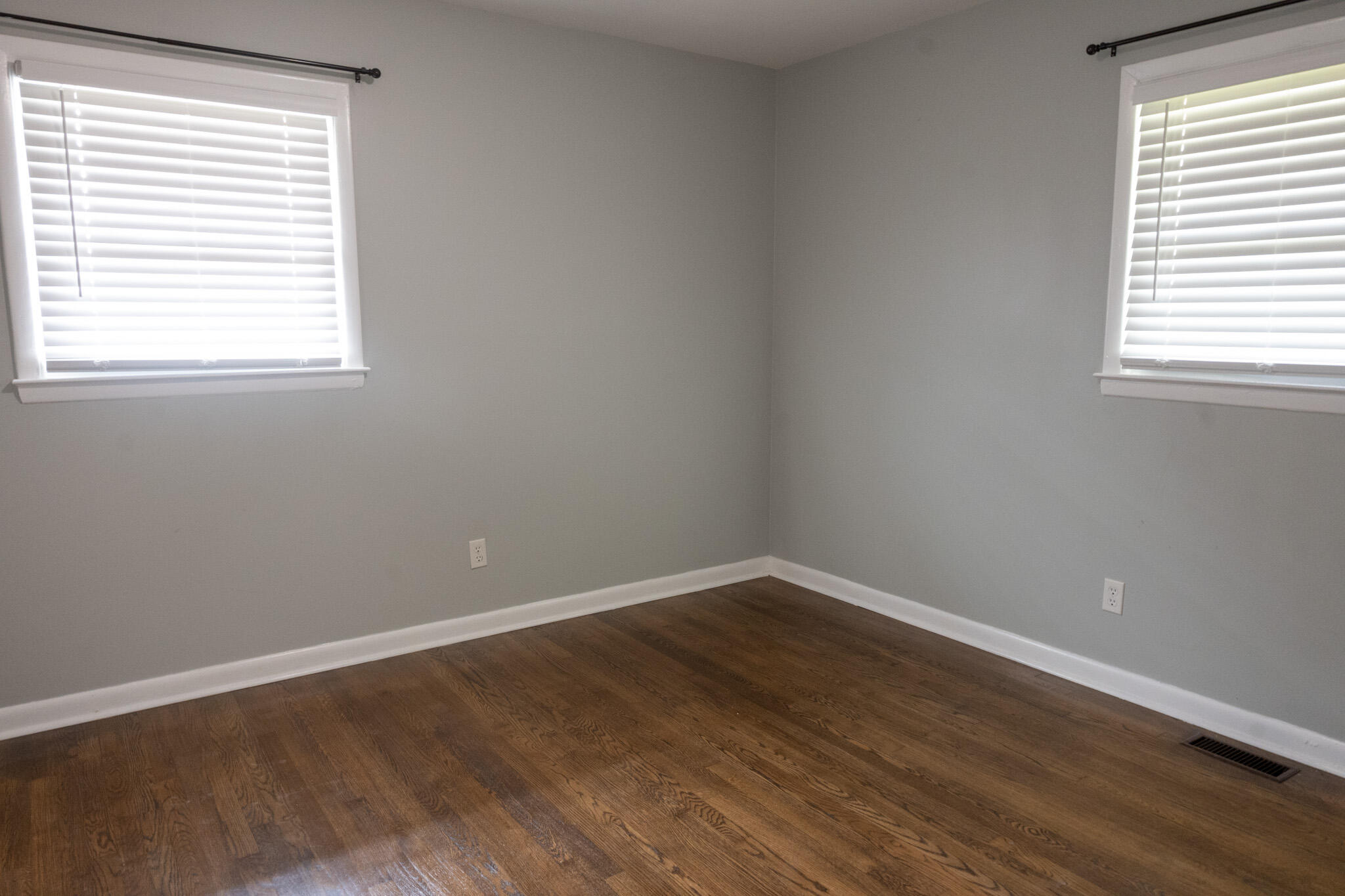 1607 Raleigh Road Lexington, KY 40505 - Photo 14 of 22 1607Raleigh-14