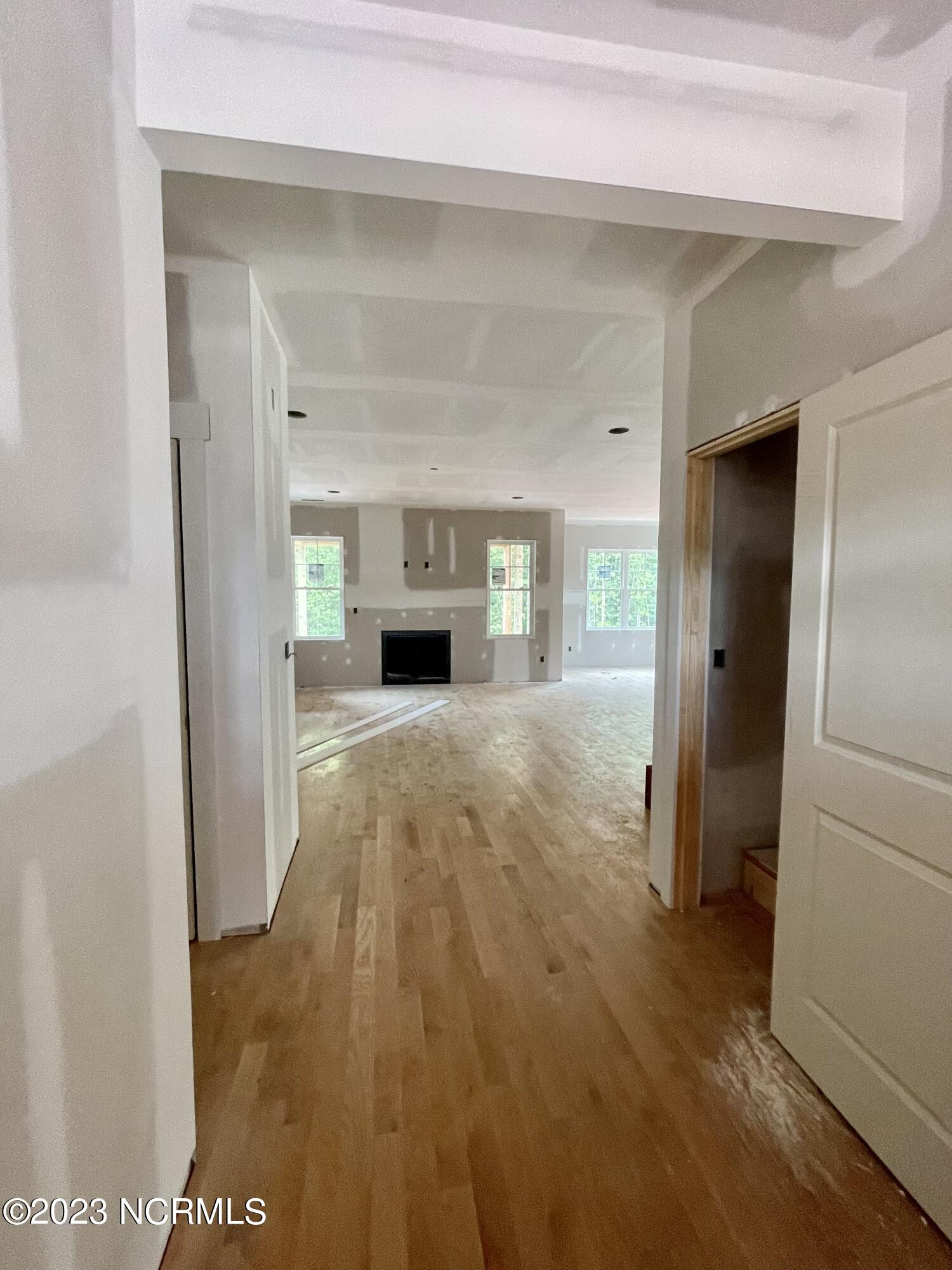60 Morningdew Way Spring Hope, NC 27882 - Photo 3 of 19 Entry Foyer