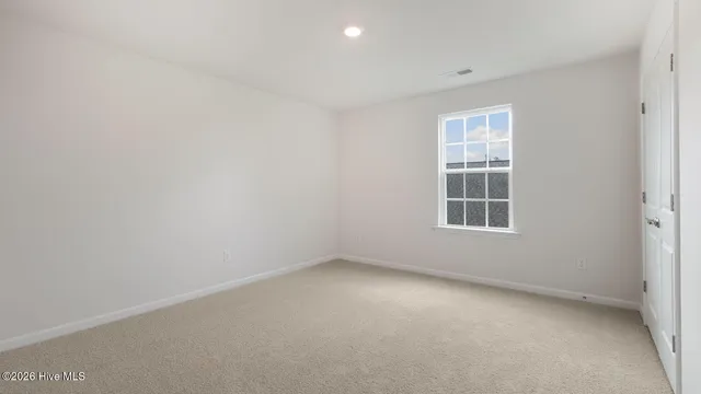 $377,520 | 812 Fernwind Circle, Aberdeen, NC 28315