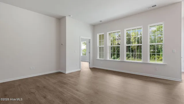 $377,520 | 812 Fernwind Circle, Aberdeen, NC 28315