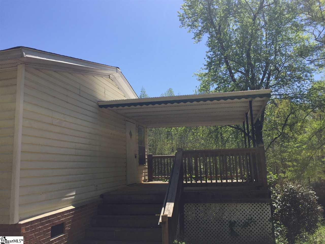 140 Barn Yard Road Gray Court, SC 29645 - Photo 2 of 13 Gallery Image 2