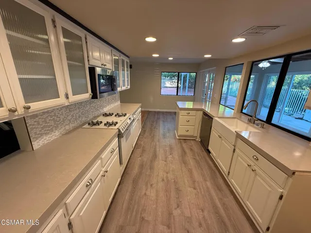 $4,300 | 1191 Calle Contento, Thousand Oaks, CA 91360