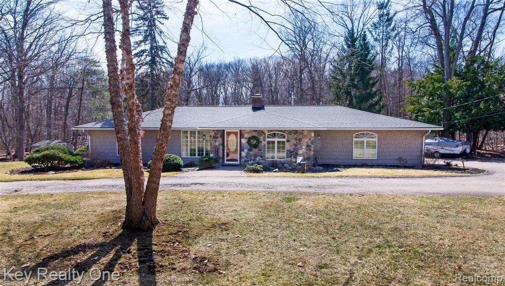 1177 Mill Valley Street Rochester Hills, MI 48306 - Photo 2 of 28