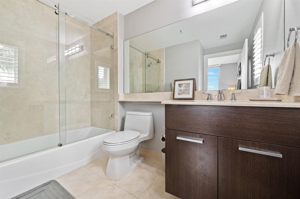 400 Hendricks Isle, Unit 3A Fort Lauderdale, FL 33301 - Photo 30 of 37