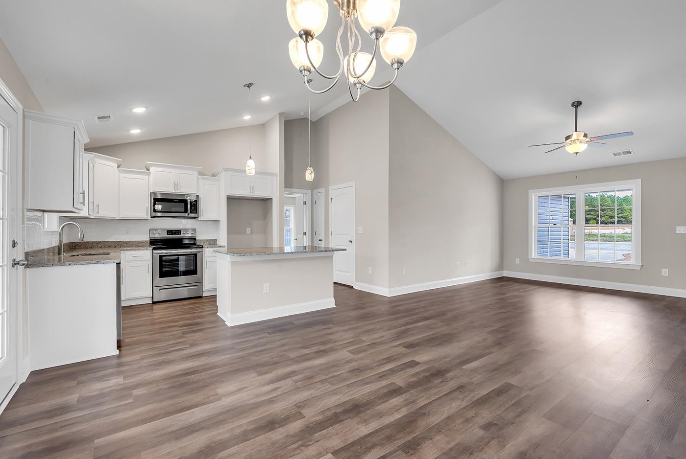 1636 Little Buck Road Conway, SC 29527 - Photo 15 of 40 Gallery Image 15