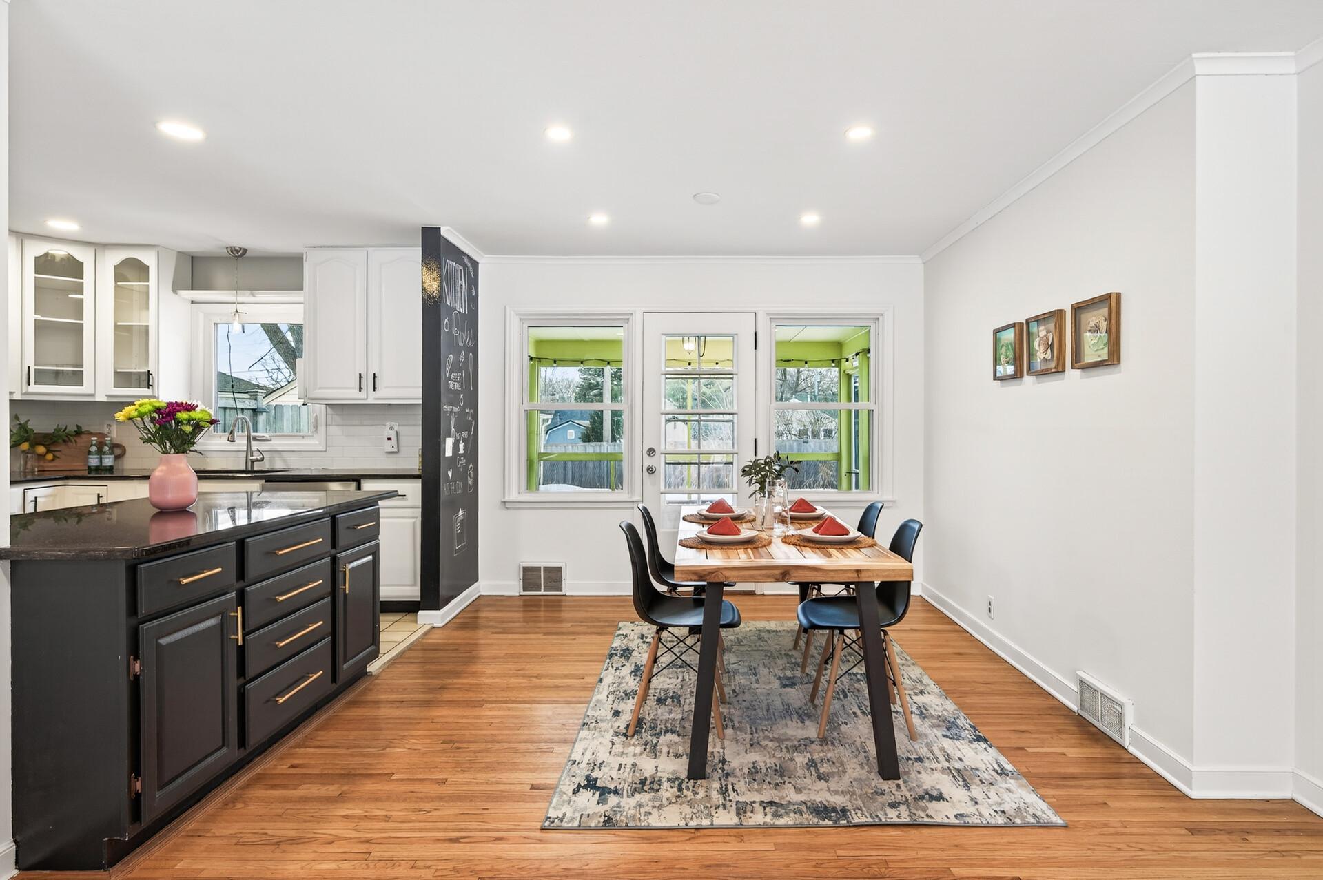 4930 Normandy Place Golden Valley, MN 55422 - Photo 15 of 37