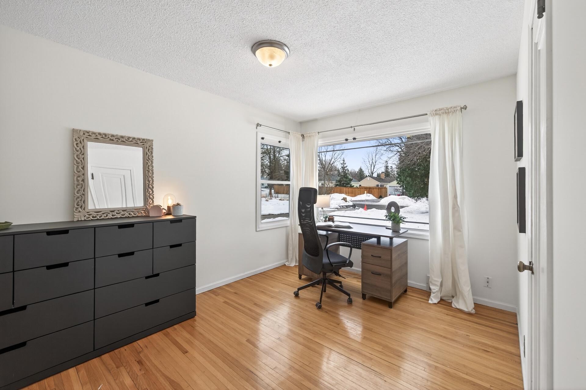 4930 Normandy Place Golden Valley, MN 55422 - Photo 26 of 37