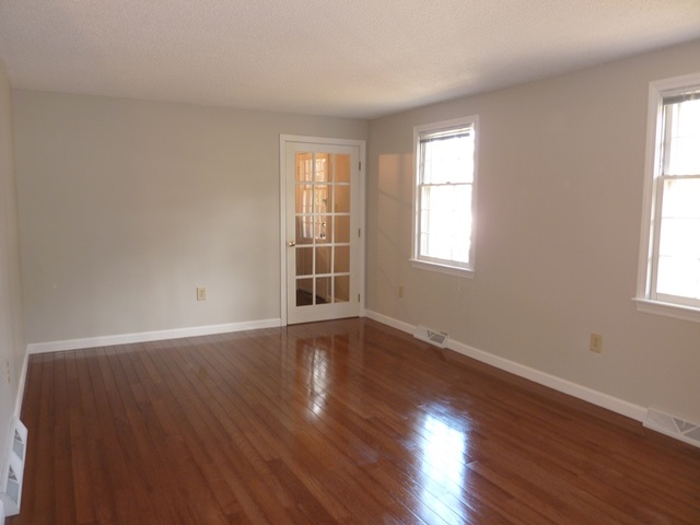 4 Cota Road Merrimack, NH 03054 - Photo 4 of 38