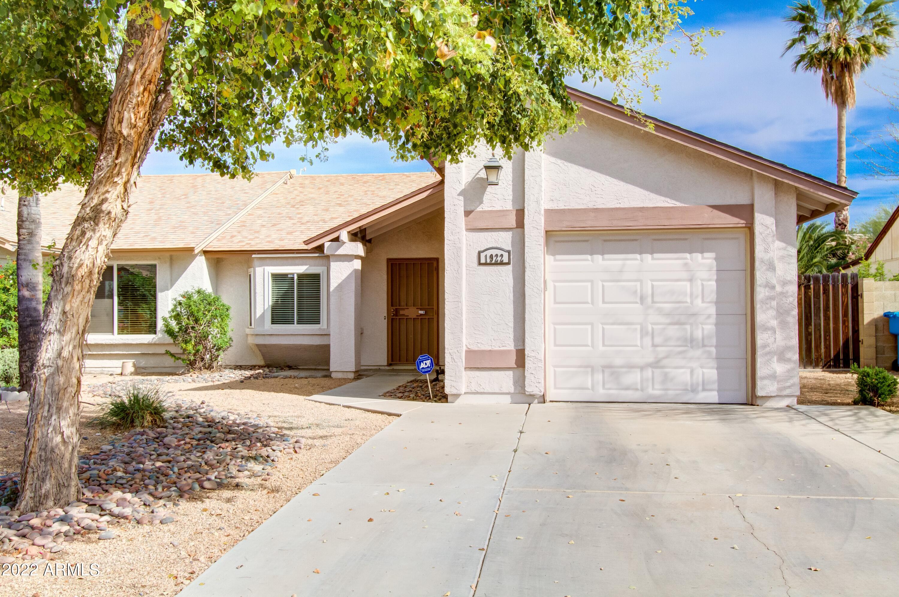 1922 East Grandview Road Phoenix, AZ 85022 - Photo 15 of 15 015_Garage Exterior
