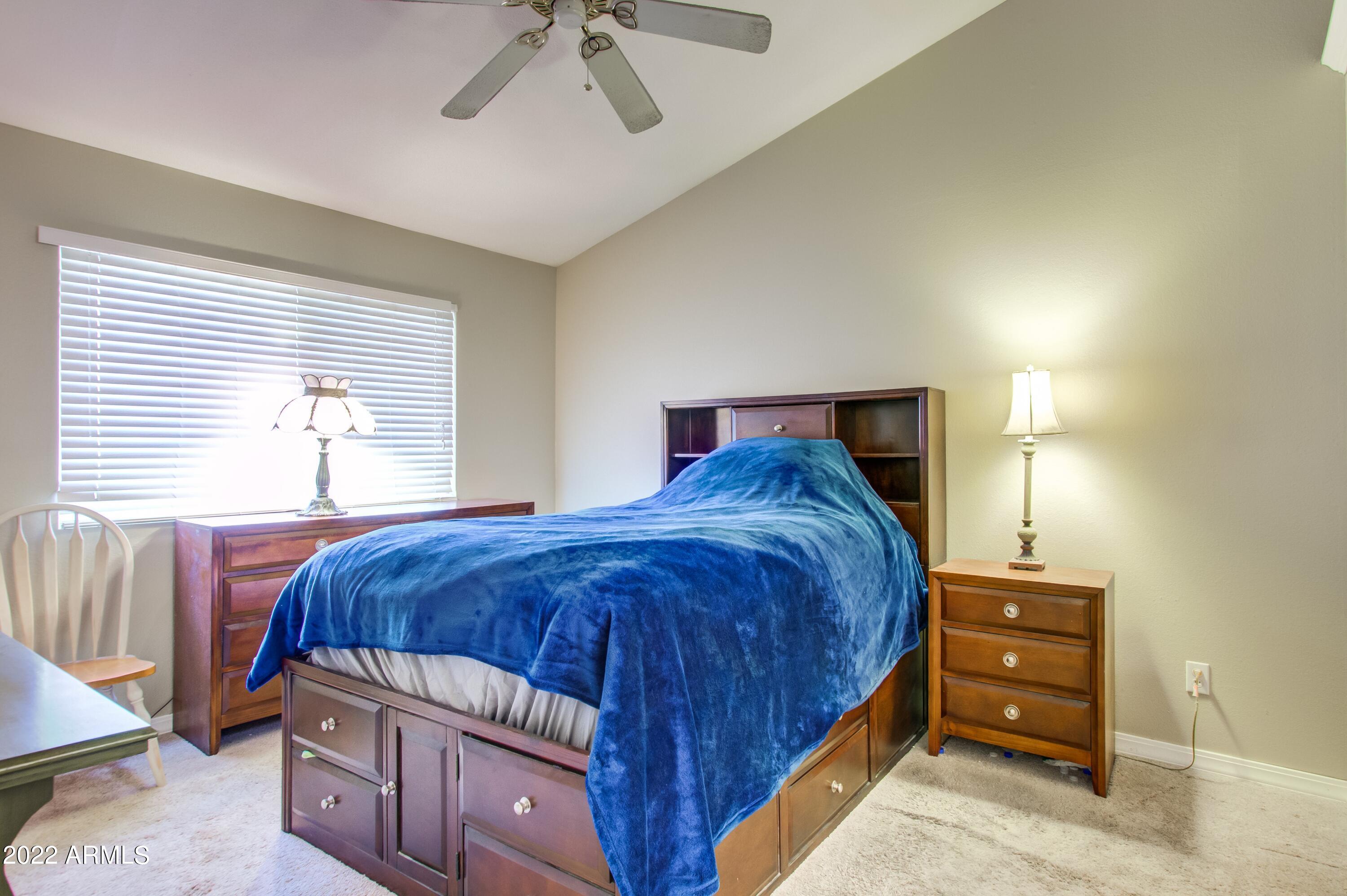 1922 East Grandview Road Phoenix, AZ 85022 - Photo 8 of 15 008_Master Suite
