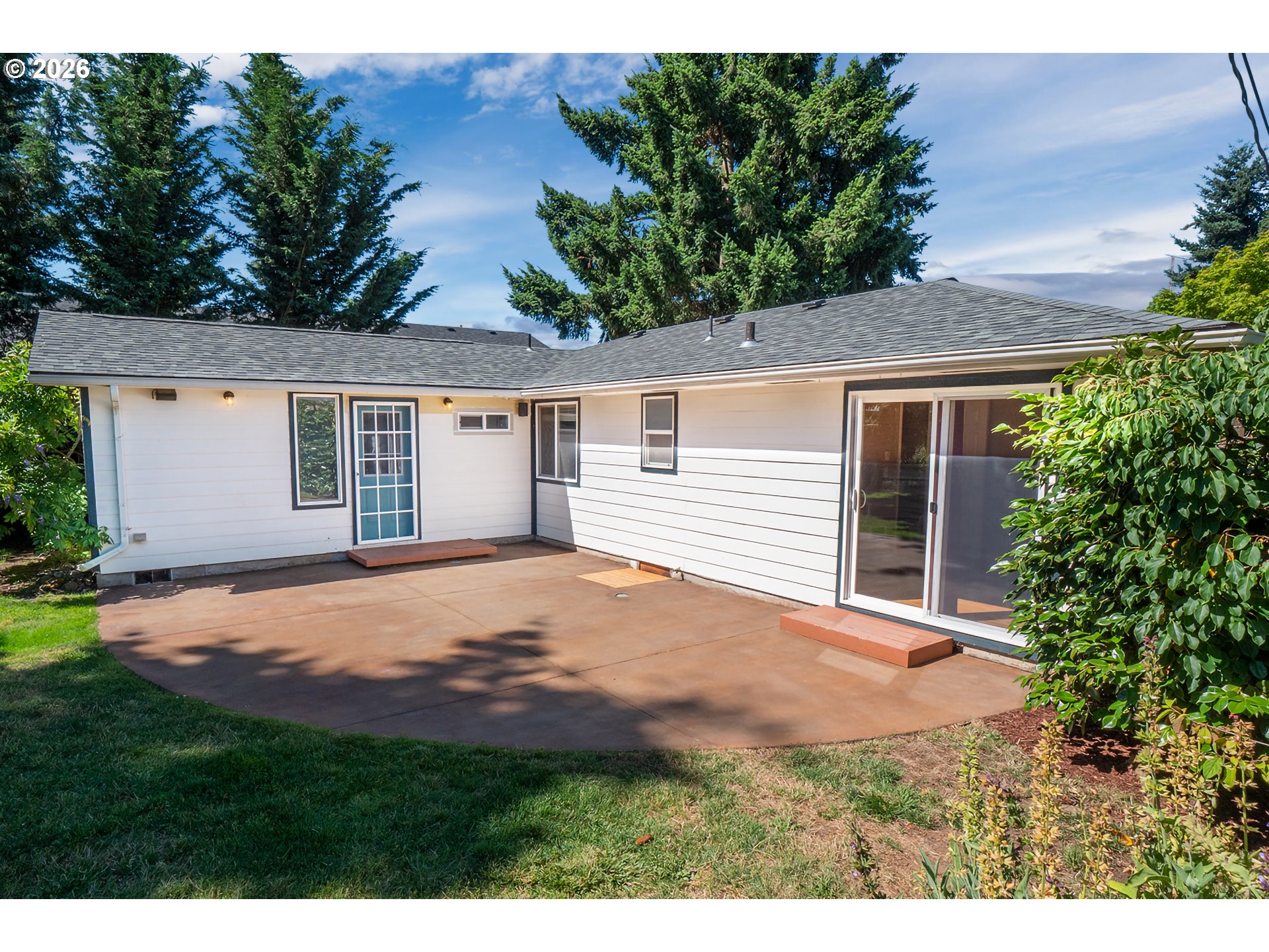 1807 Milo Way Eugene, OR 97404 - Photo 29 of 40 Backyard