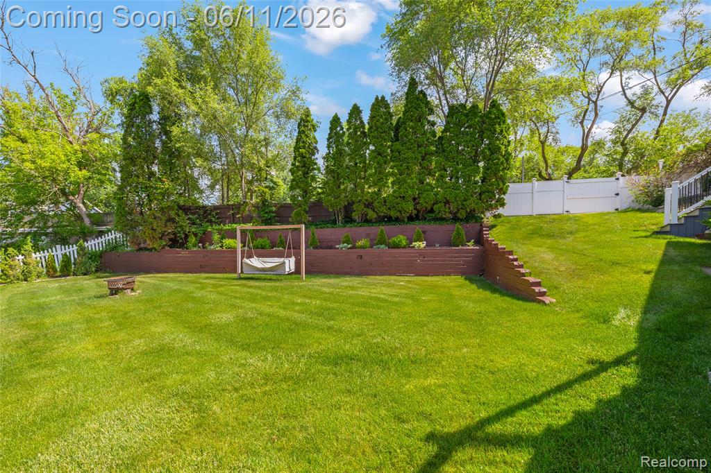 4661 Sashabaw Road Waterford, MI 48329 - Photo 5 of 37