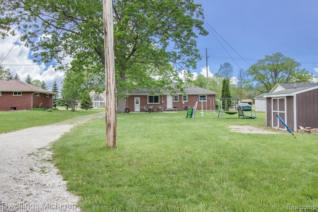 20531 Sumpter Road Belleville, MI 48111 - Photo 33 of 36 View from the garage.