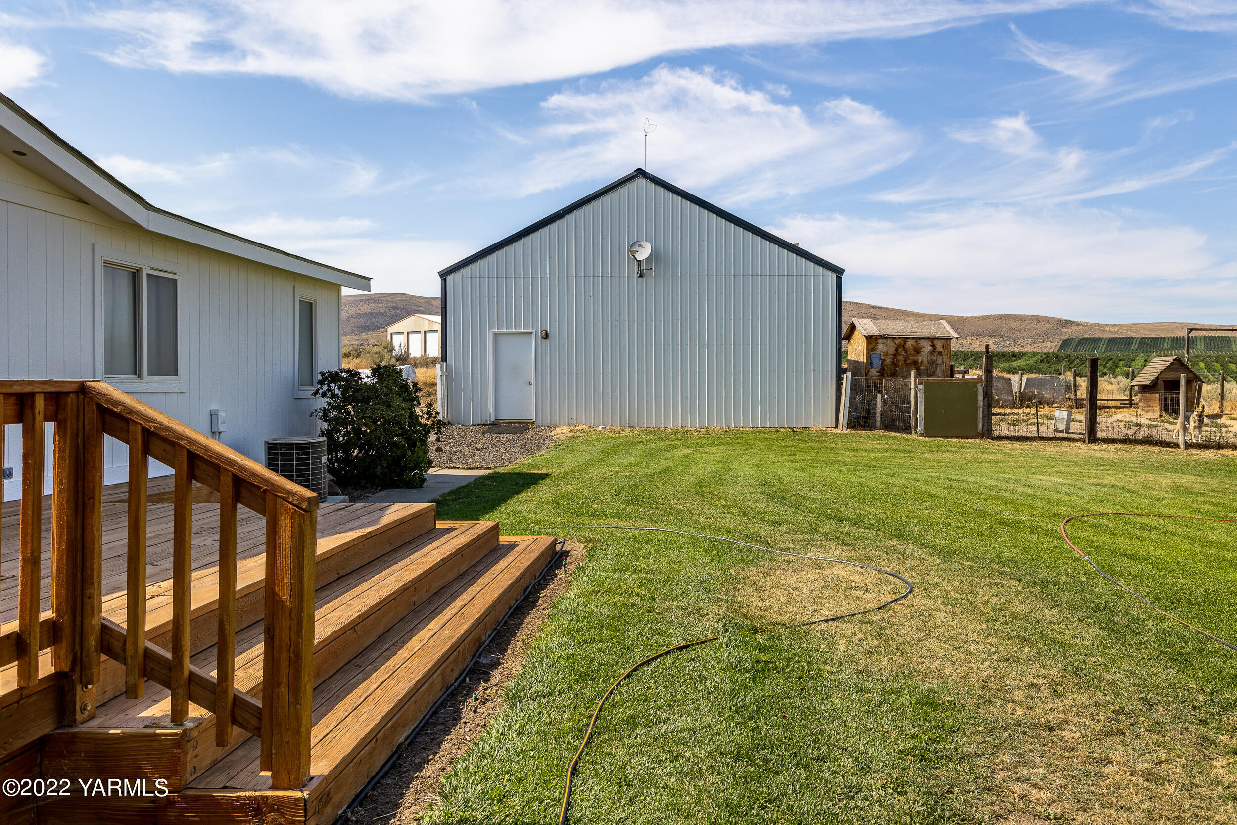 341 Winchester Road Yakima, WA 98908 - Photo 33 of 38 a view of swimming pool with a yard