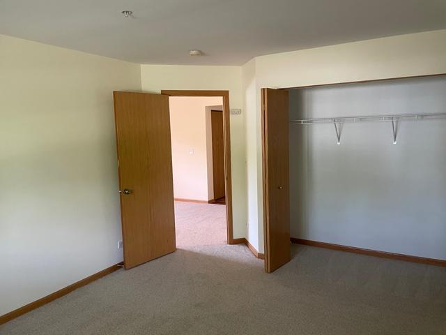 61 Cantal Court Wheeling, IL 60090 - Photo 12 of 16