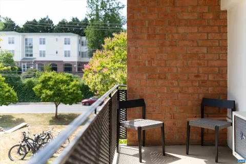 $245,000 | 1800 Jefferson Park Avenue, Unit 5, Charlottesville, VA 22903