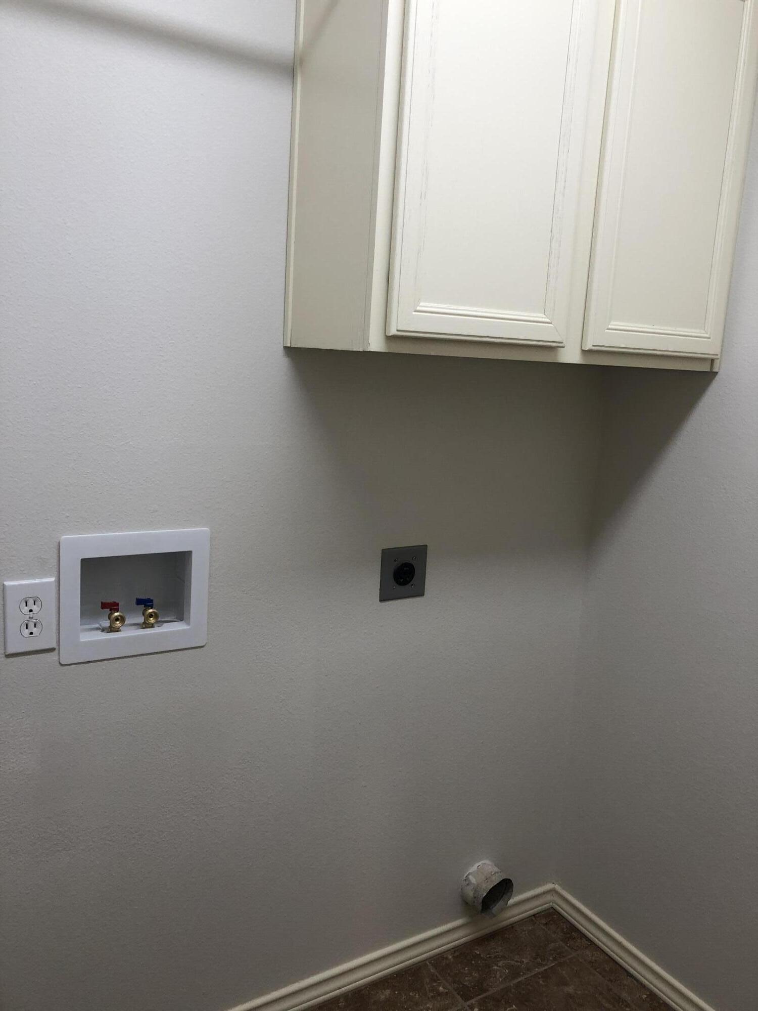 6705 84th Street Lubbock, TX 79424 - Photo 6 of 22 IMG_9483 2 2