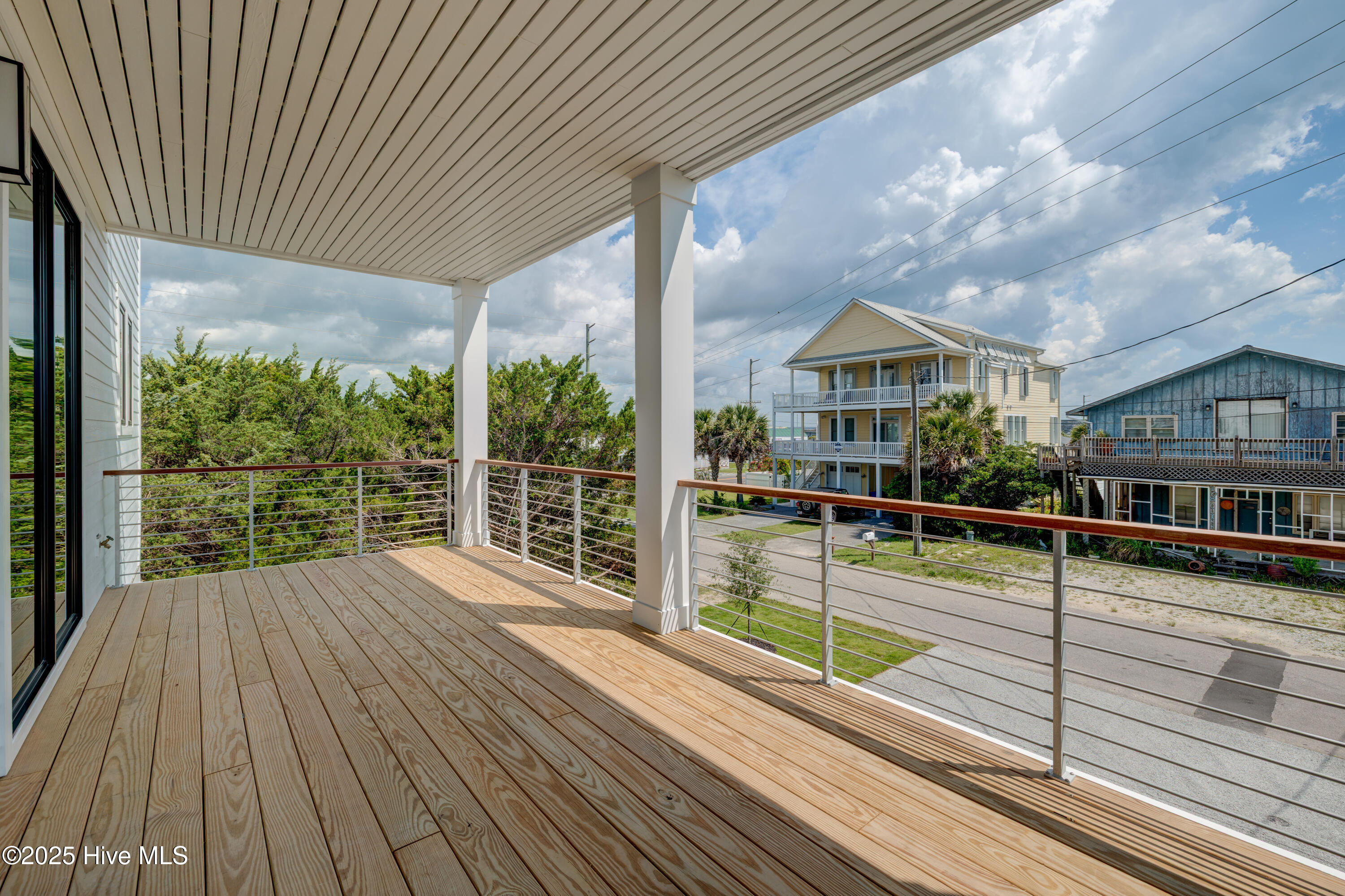 107 Raleigh Avenue Surf City, NC 28445 - Photo 33 of 40 second floor balcony