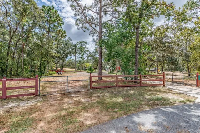 $422,500 | 7453 South Maxwell Point, Homosassa, FL 34446