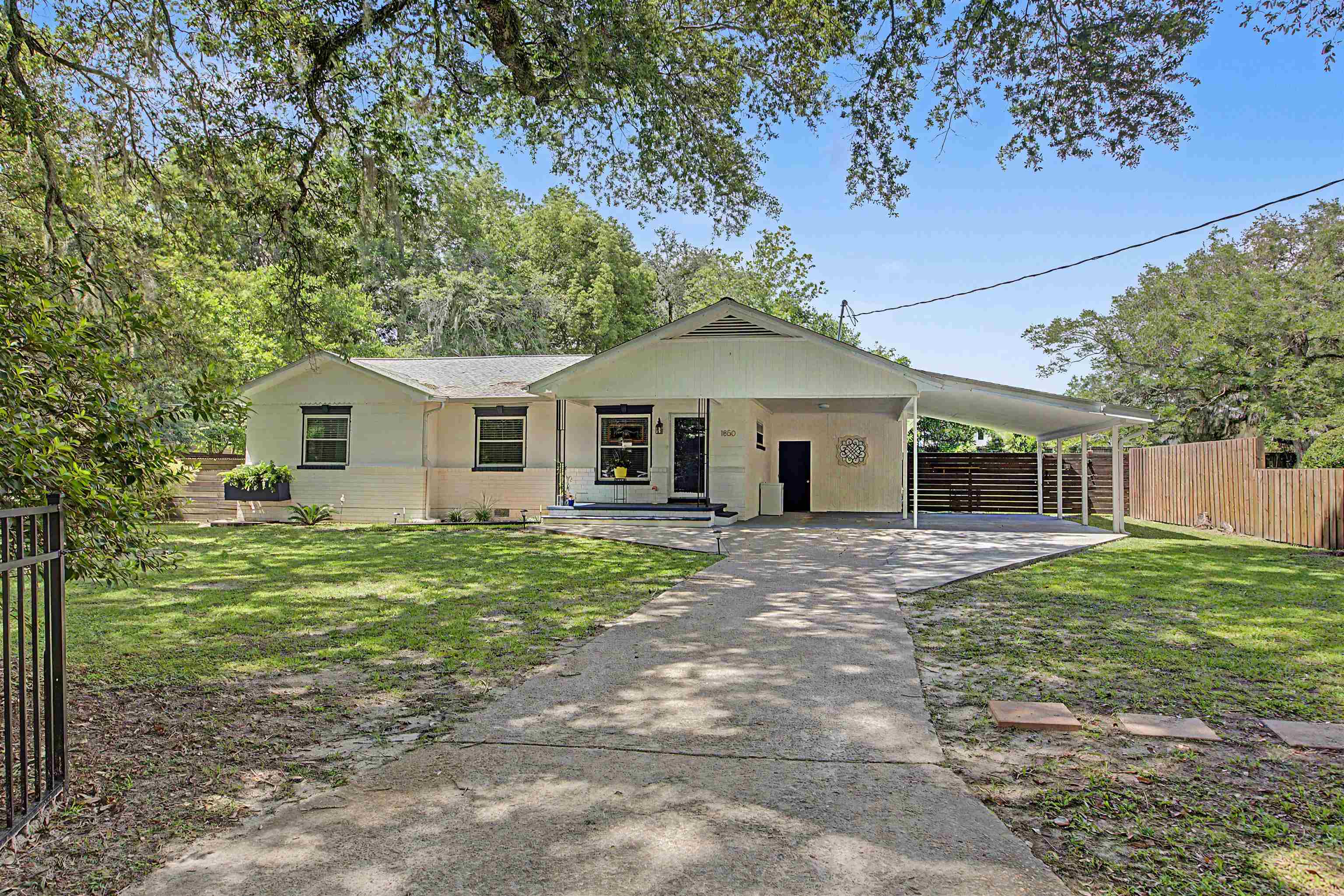 1850 Cottage Grove Road Tallahassee, FL 32303 - Photo 2 of 60