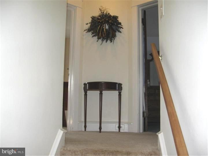 206 Willow Road Wallingford, PA 19086 - Photo 9 of 20
