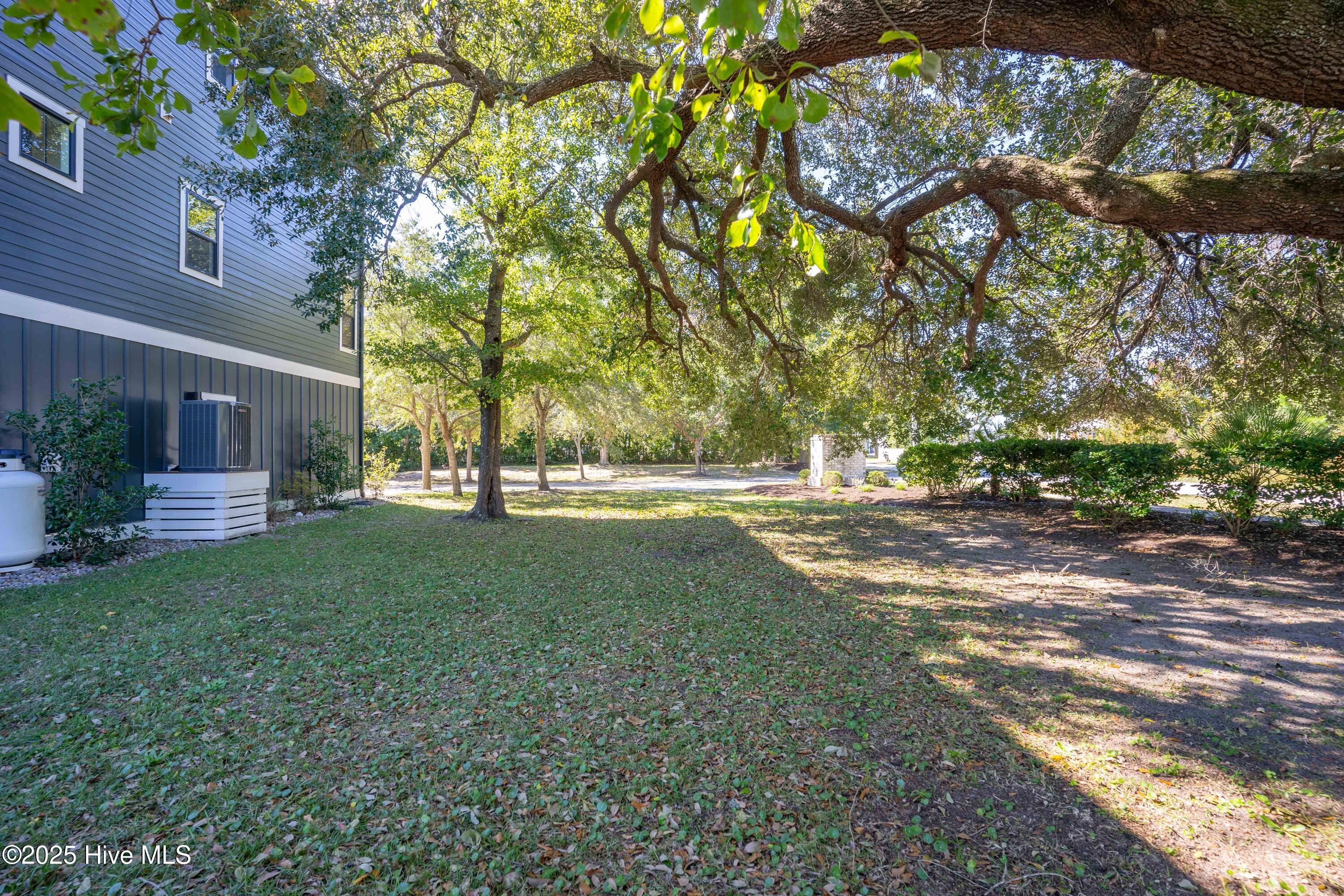 1 Diamond Point Surf City, NC 28445 - Photo 12 of 39 12