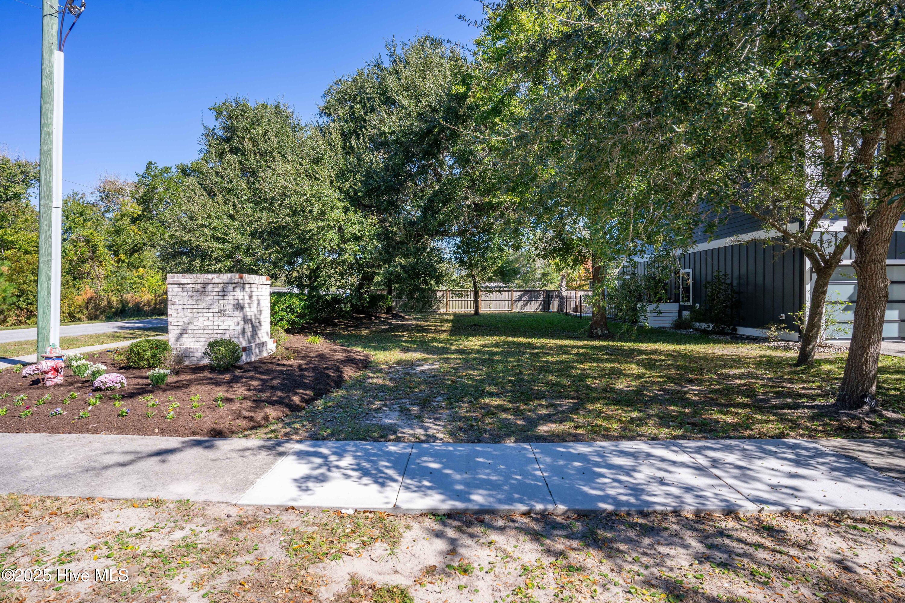 1 Diamond Point Surf City, NC 28445 - Photo 8 of 39 8